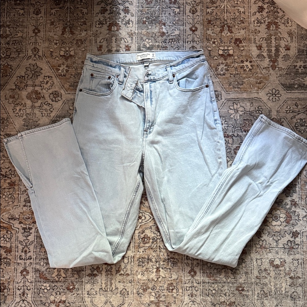 Abercrombie & Fitch Pale Blue Straight Leg Jeans 29 long